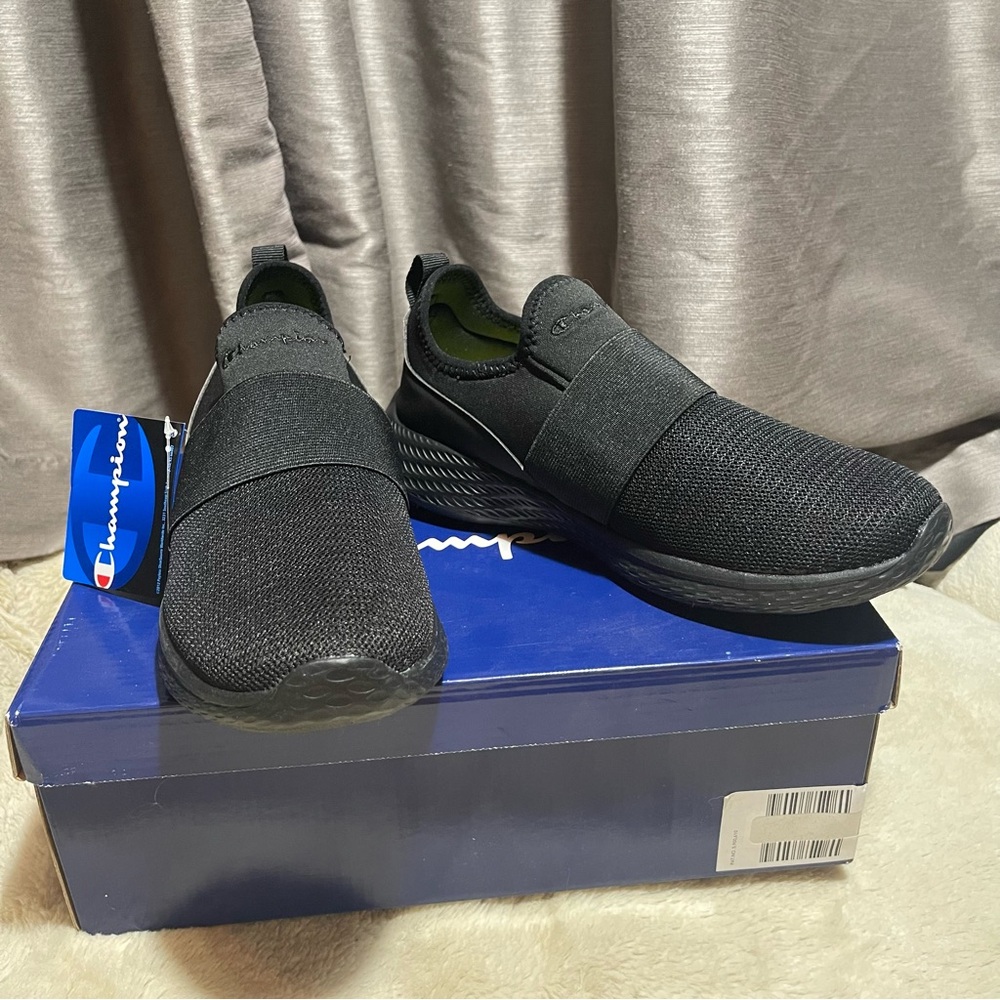 NWT Champion black athletic shoes